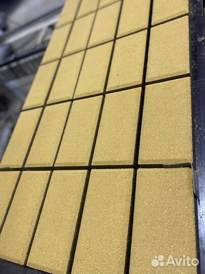 Крупноформатная тротуарная плитка