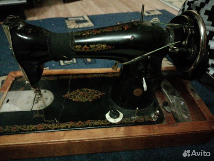 Швейная машинка