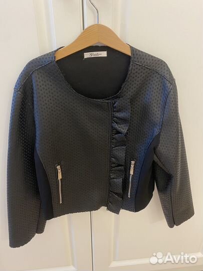 Куртка для девочки 146