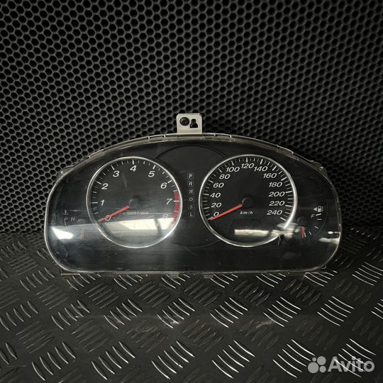 Панель приборов Mazda 6