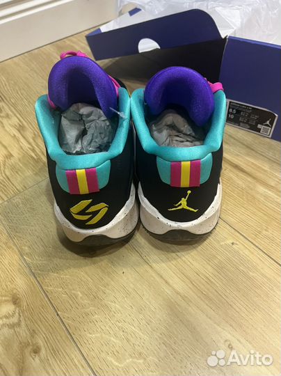 Кроссовки nike jordan luka