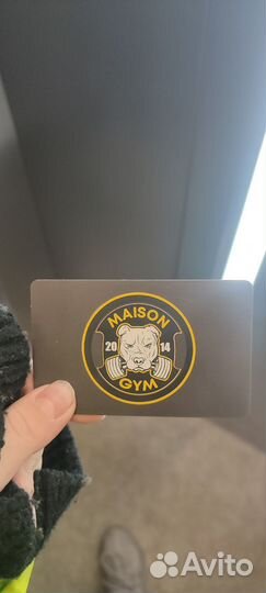 Абонемент в фитнес клуб