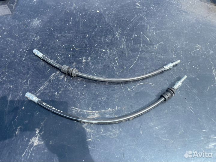 Передний тормозной шланг VW Golf 3