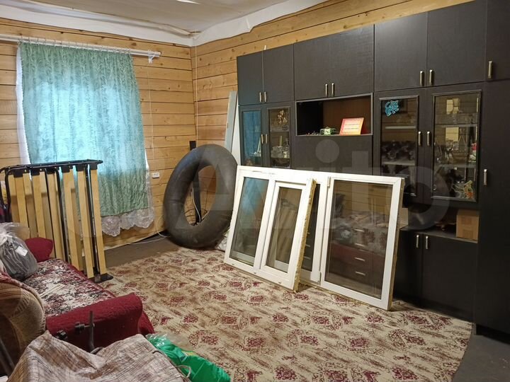 Дом 46 м² на участке 10 сот.