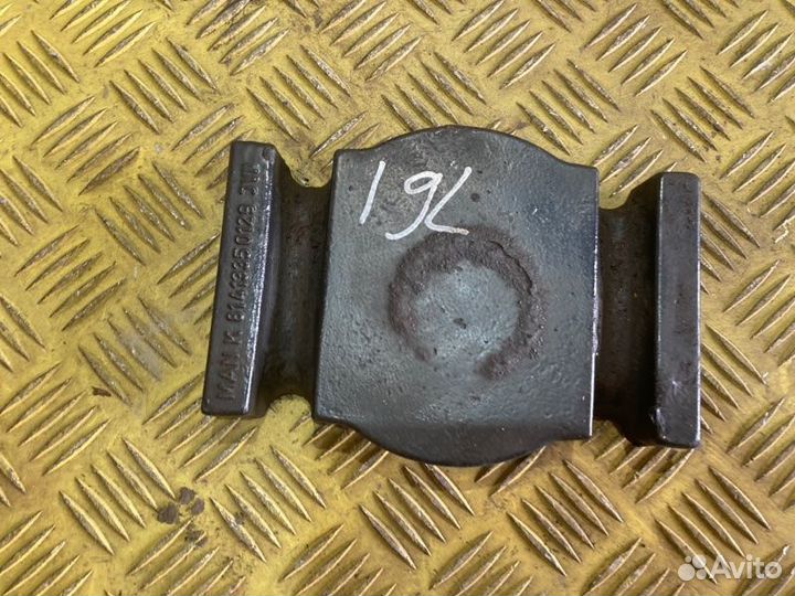 Проставка под стремянку Man Tga