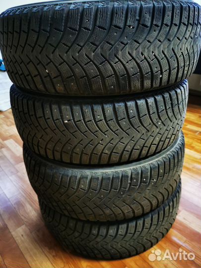 Michelin X-Ice North 3 225/60 R18 104T