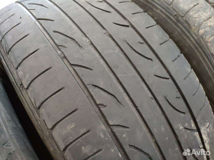 Dunlop Direzza Sport Z1 235/55 R17 99V