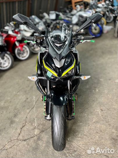 Kawasaki Z 1000 R edition