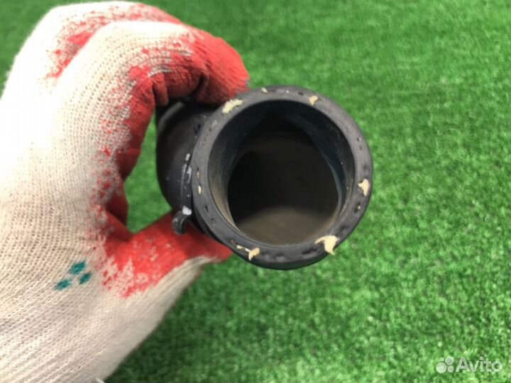 Патрубок охлаждения Audi A4 B7 BFB 2007