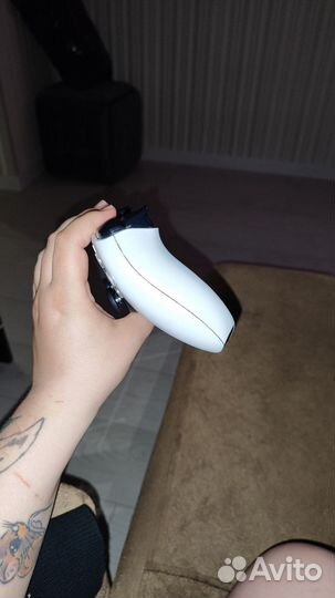 Продам геймпад ps5
