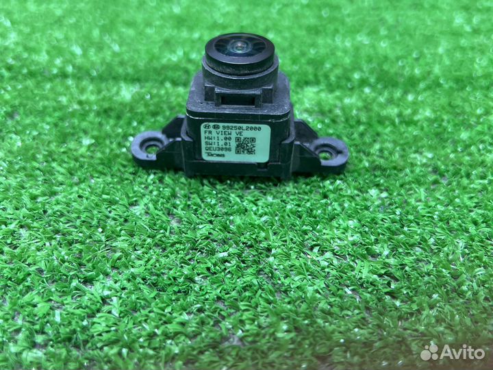 Камера передняя в решотку радиатора Kia K5