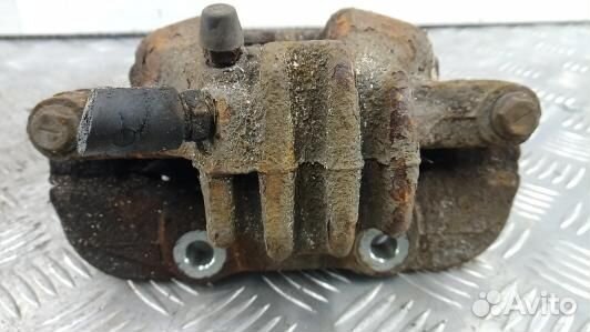 Суппорт тормозной передний левый peugeot 308 1 (2RT04K701)