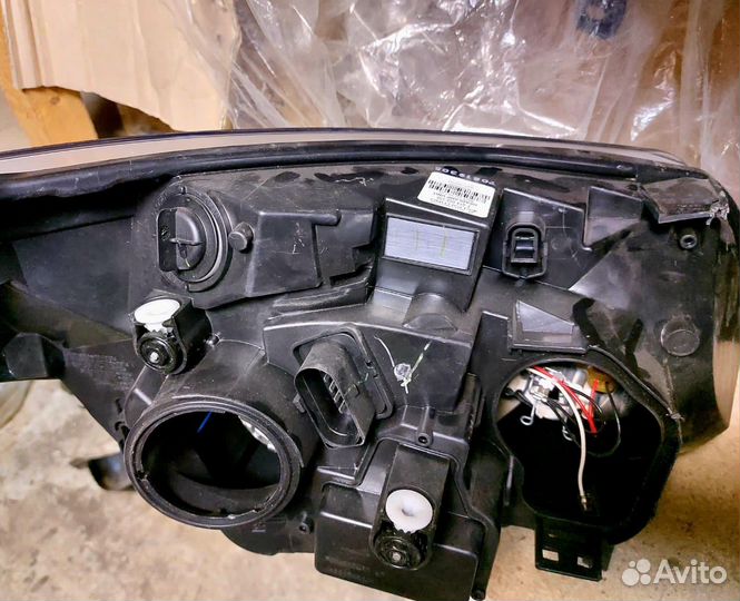 Фара левая на Chevrolet Trailblazer 2012-2016