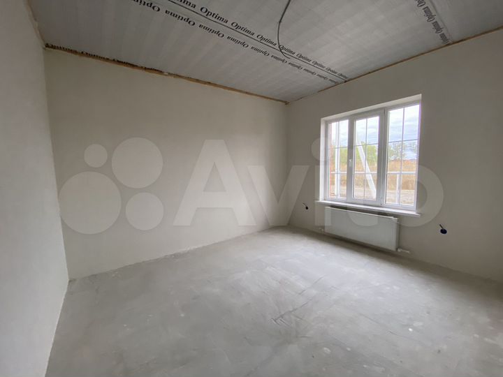 Дом 93 м² на участке 5 сот.