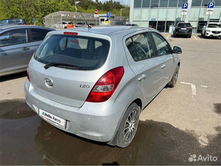Hyundai i20 1.4 AT, 2010, 83 096 км