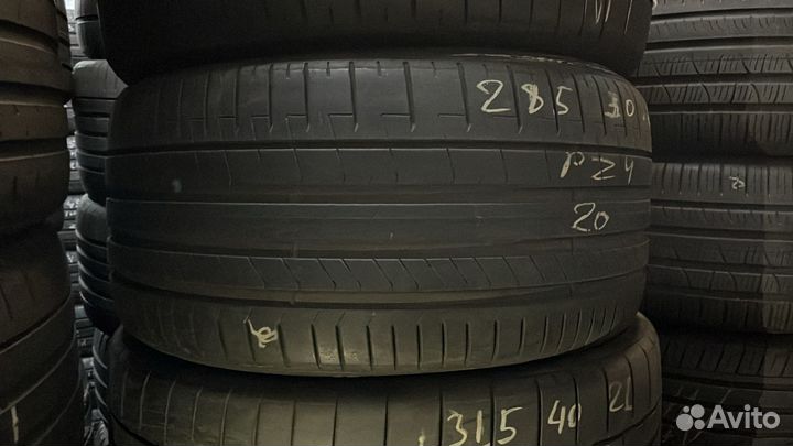 Pirelli P Zero PZ4 285/30 R22 101W