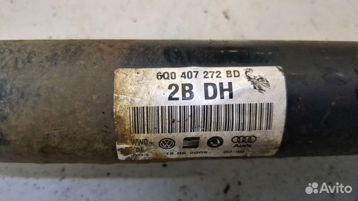 Полуось правая передняя Skoda Fabia