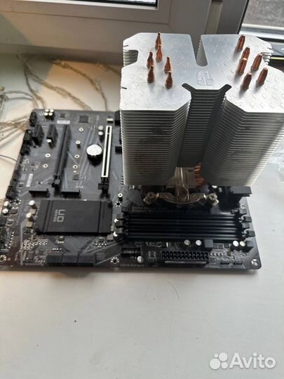 Материнская карта в сборе