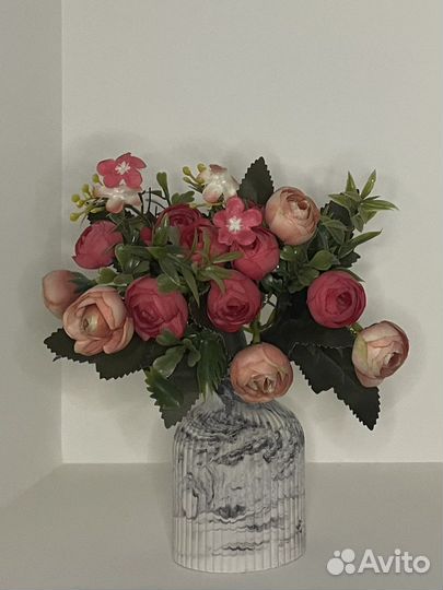 Декоративная ваза из гипса