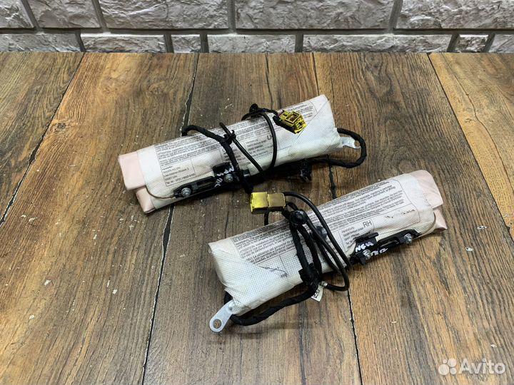 VW Touareg NF Подушка безопасности боковая LH RH