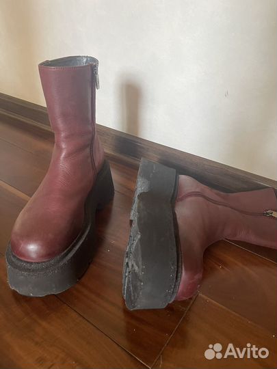 Ботильоны на высокой платформе Lofina