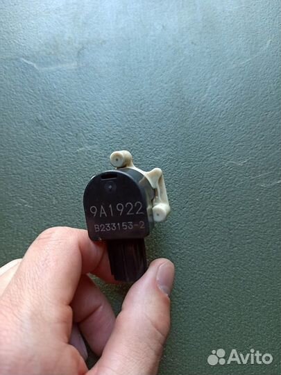 Датчик положения кузова Toyota Mazda Subaru Lexus