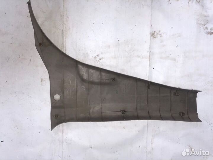 Накладка на бампер Nissan Liberty PM12 QR20DE