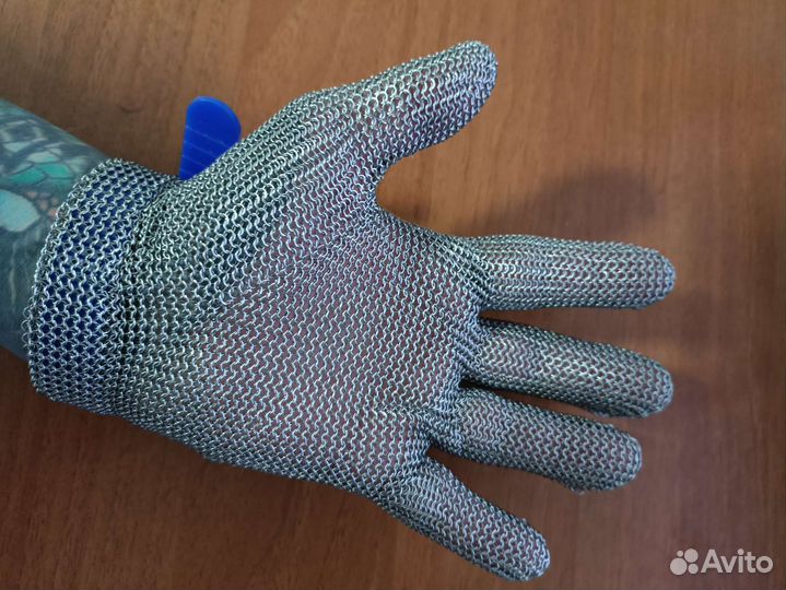 Кольчужная перчатка