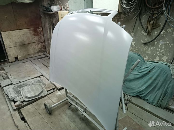 Продаю капот ауди А4 В6 оригинал