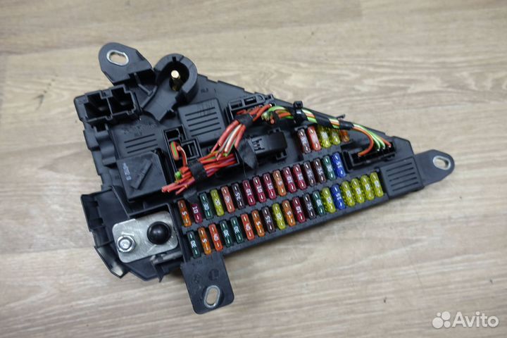 Блок предохранителей