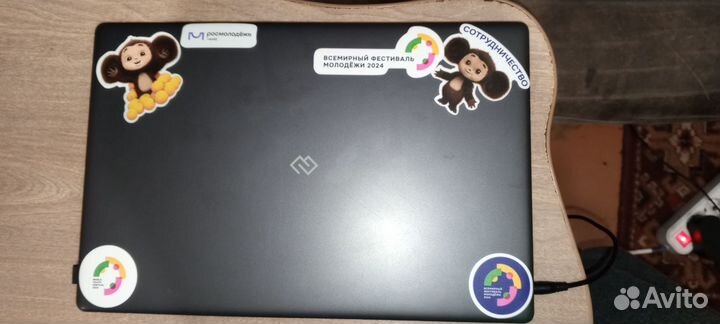 Ноутбук бу (пару платных игр)