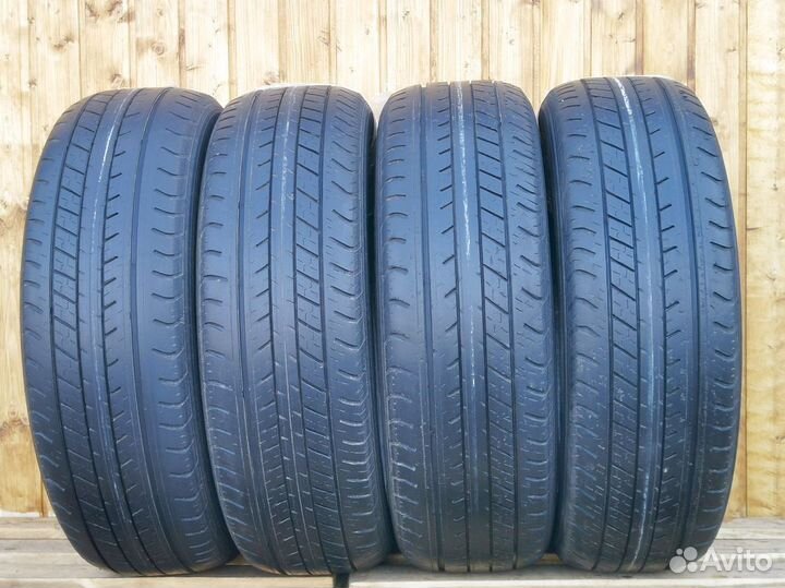 Dunlop Grandtrek ST30 225/60 R18 100