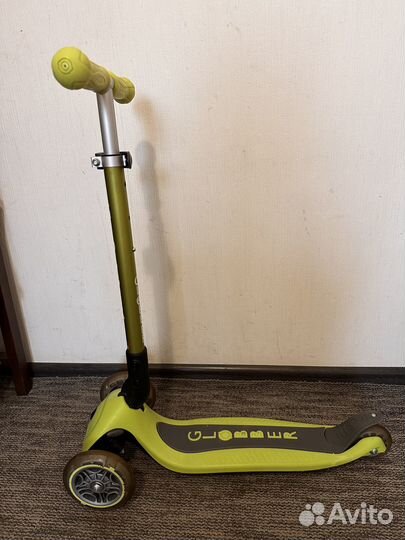 Самокат трехколесный globber