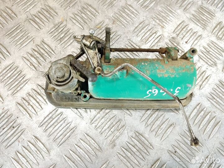 Ручка багажника наружняя Volkswagen Polo 1994-1999