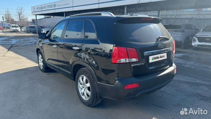 Kia Sorento 2.4 AT, 2011, 220 250 км