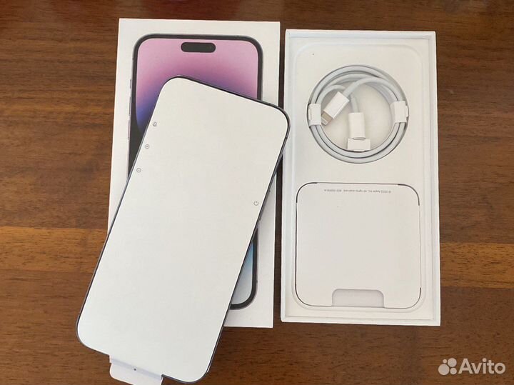 Телефон iPhone 14 pro max