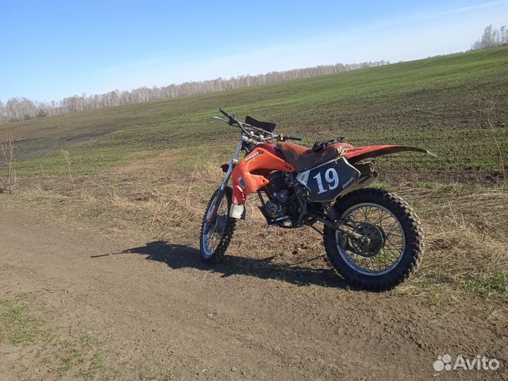 Чезет с 4тактным двс