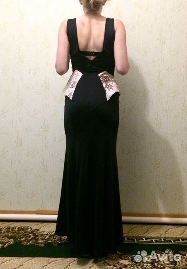 Вечернее платье