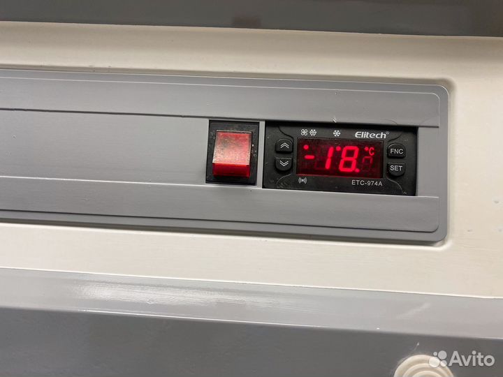 Морозильный шкаф