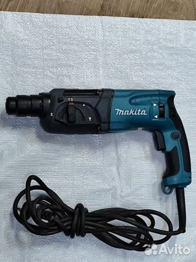 Перфоратор Makita HR 2470