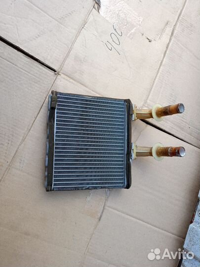 Радиатор печки отопителя Nissan Cefiro A33