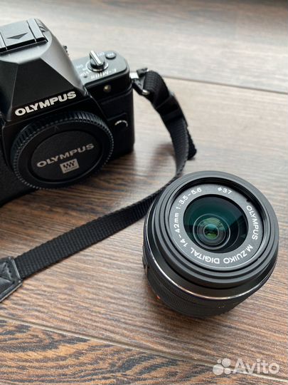 Фотоаппарат Olympus OM-D E-M10 Mark ll Kit