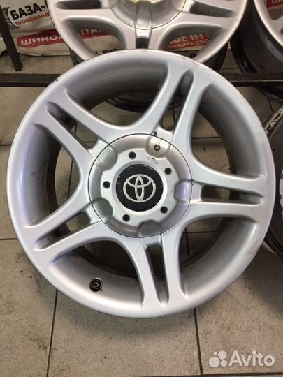 R16/6x139.7 et 15 (dia 106.1) Toyota, OZ ориг