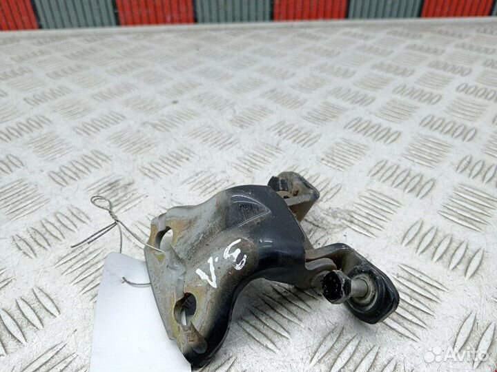 Петля для Mitsubishi Space Star 1