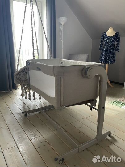 Кроватка люлька chicco next2me magic