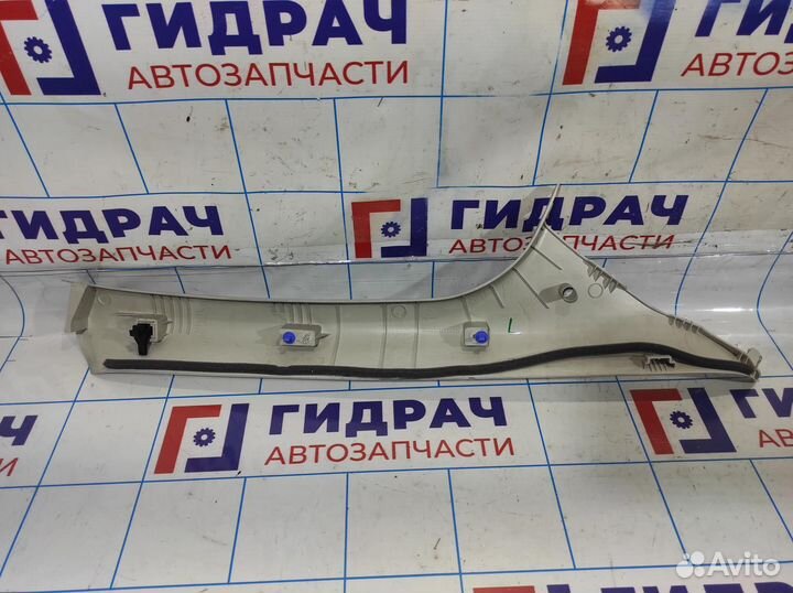 Обшивка стойки передней левой Ford Focus 3 2098695