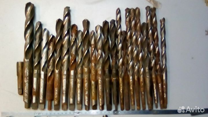 метчик м10,0 х 0,5 м/р. фрезы метчики плашки развертки сверла. резец из сверла для токарного по металлу. 000рэ). сверло резец sc16l.