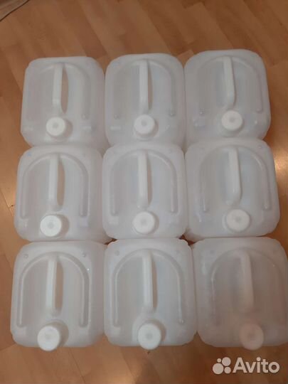 Канистры пластиковые 10л