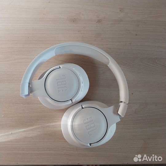 Беспроводные наушники jbl tune 770nc
