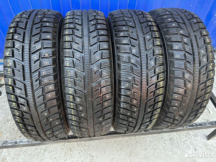 Kumho I'Zen KW22 185/65 R15